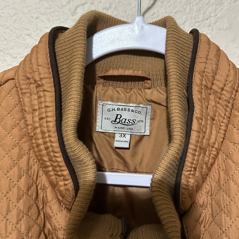 Bass Vest - Picture 2 of 3